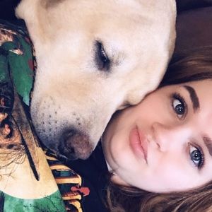 Meet your Posher, Angie